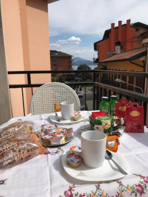 Отель B&B Gloria  Бавено